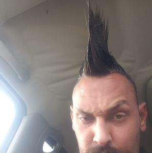 Meet your Posher, Daniel